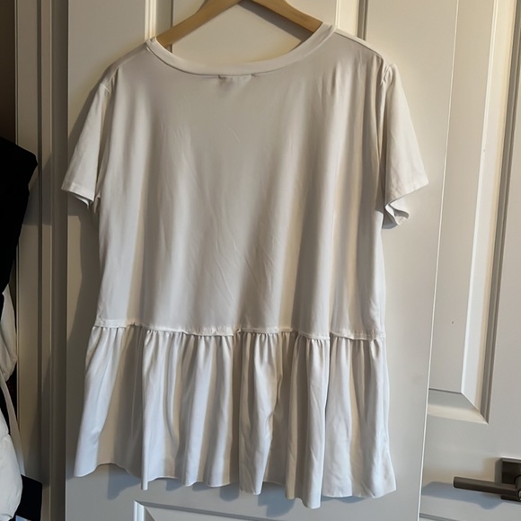 Cloud Peplum - Marshmallow from Fox and Whit boutique - Picture 2 of 2